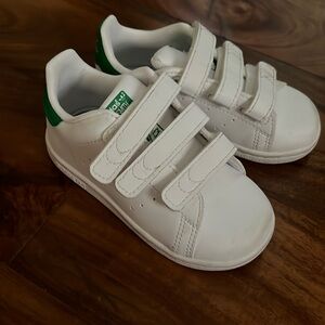 Adidas white Stan Smith for toddlers